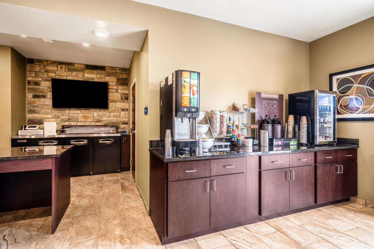 Comfort Inn & Suites Morgan エクステリア 写真