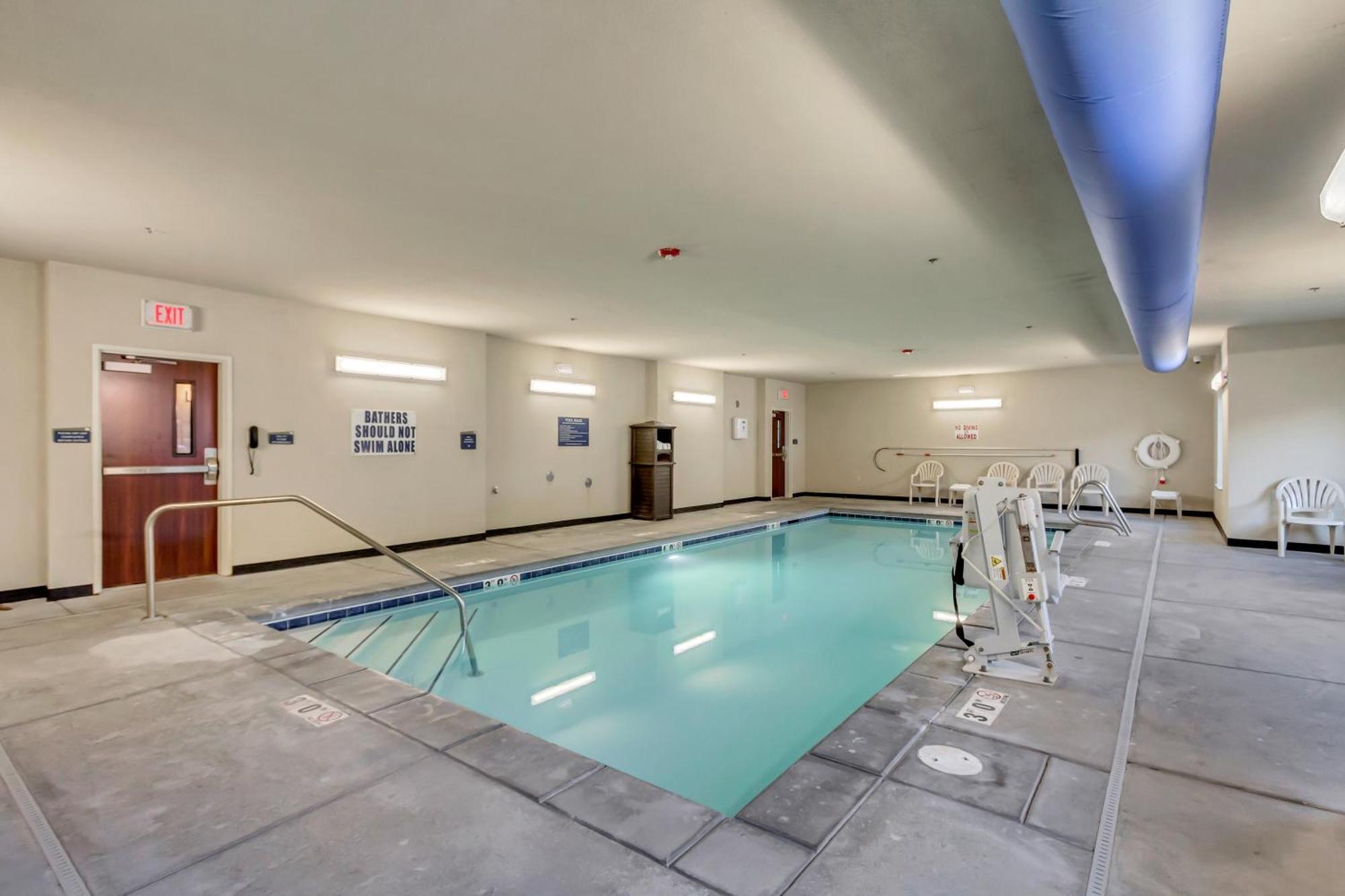 Comfort Inn & Suites Morgan エクステリア 写真